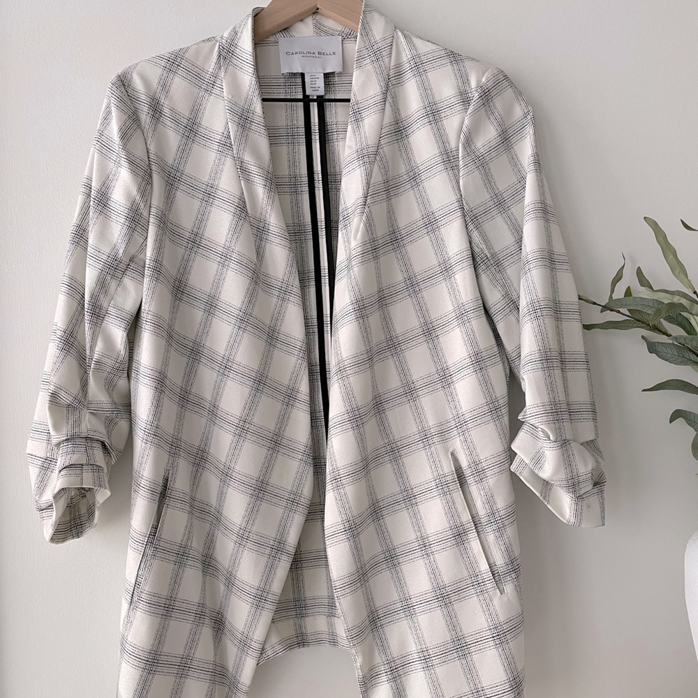 Blazer black and white